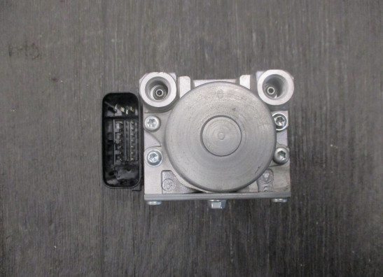ABS pump Suzuki GSX S 750