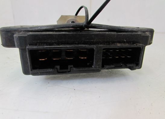 Fuse box Kawasaki GPZ 500