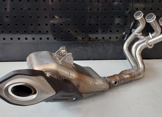 Auspuff Yamaha MT 09