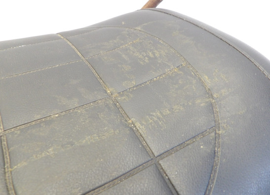 Zadel Suzuki GSX 750