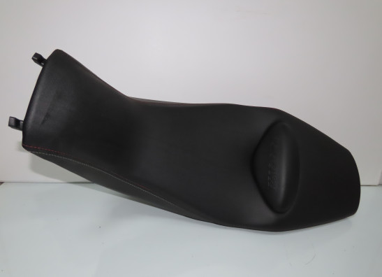 Zadel Moto Guzzi V85 TT