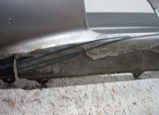 Cowl Left lower Aprilia RSV 1000