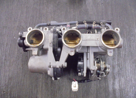 Gasklephuis Yamaha Niken GT