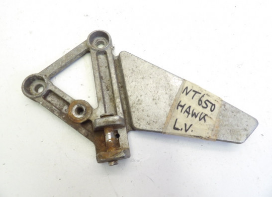Fussrastetrager vorne links Honda NT 650 GT Hawk