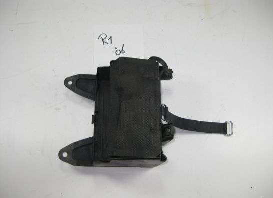 Battery holder Yamaha YZF R1
