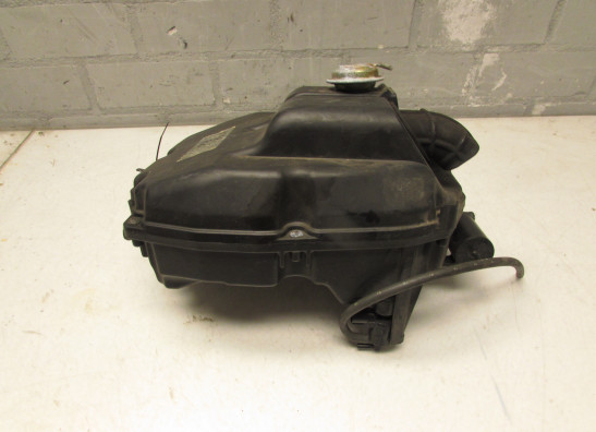 Air cleaner case Honda VFR 800 I