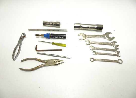 Bordwerkzeug BMW F 650 CS Scarver