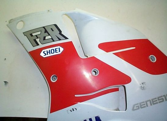 Seiten verkleidung links Yamaha FZR 1000