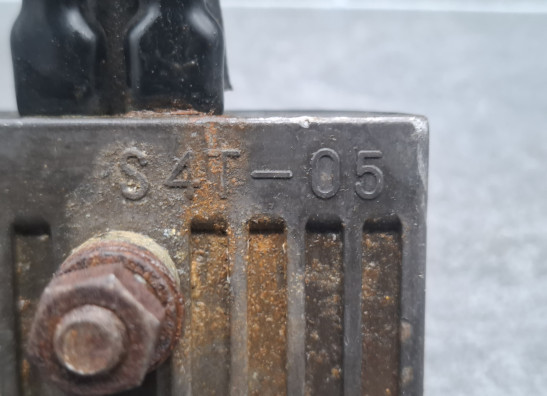 Regler Gleichrichter Honda CB 350 Four