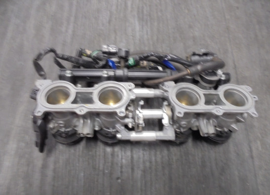 Gasklephuis Honda CB 1100 RS