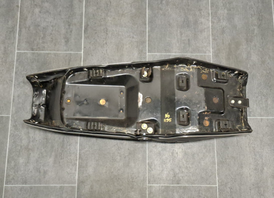 Zadel Kawasaki Z 250