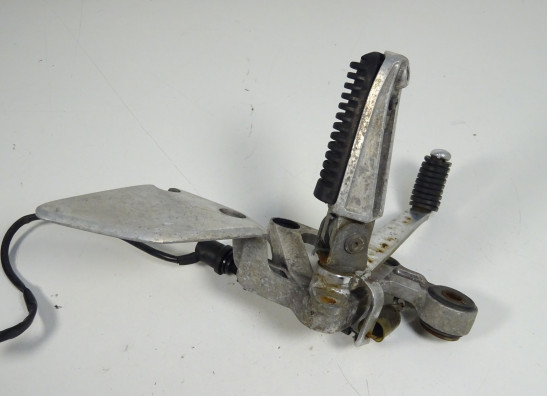 Main step holder right Yamaha FAZER 600