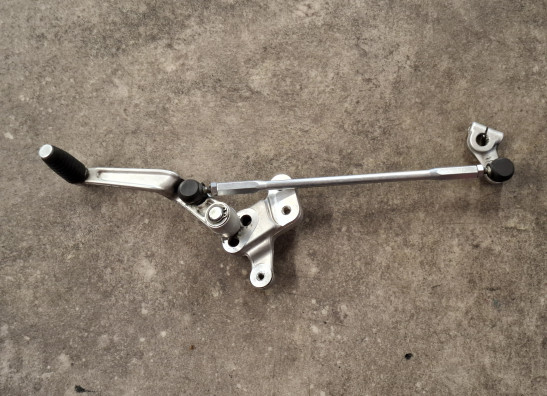 Gear change pedal  Suzuki GSX R 600