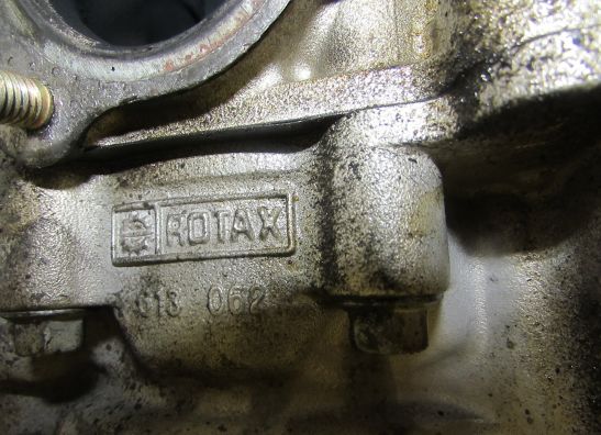 Cilinderkop Aprilia RSV 1000