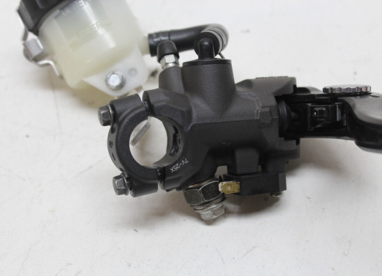 Bremszylinder vorne Suzuki GSX R 1000