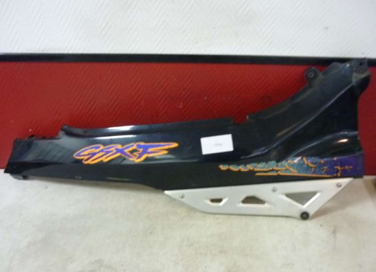 Rechter achterkant Suzuki GSX F 750