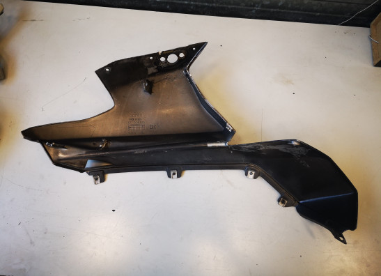 Cowl right Aprilia RST 1000 Futura