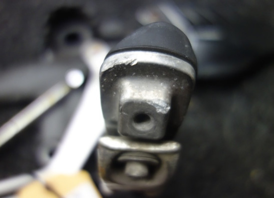 Fussrastetrager vorne links Kawasaki Z 650