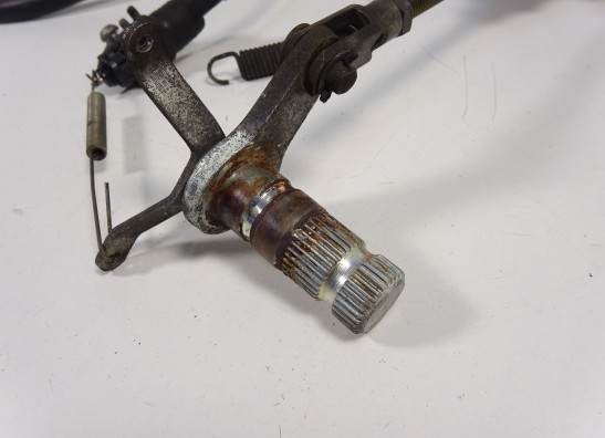 Rempomp achter Yamaha TDM