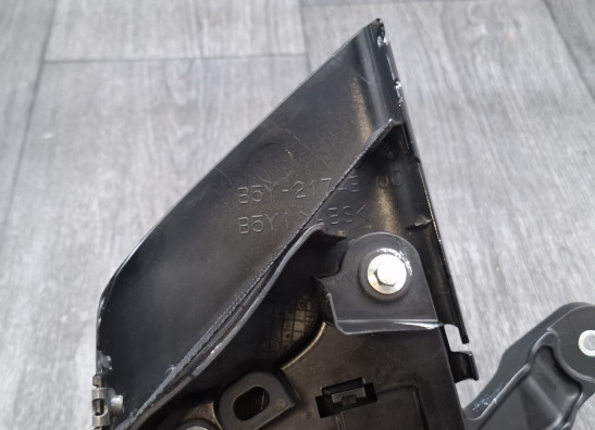 Cowl right small Yamaha MT 10