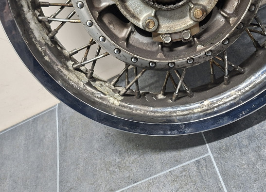 Rear wheel Suzuki VS 1400 Intruder