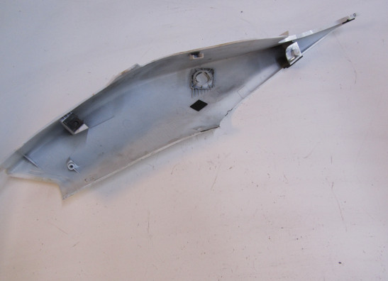 Cowl left rear Suzuki GSX R 600