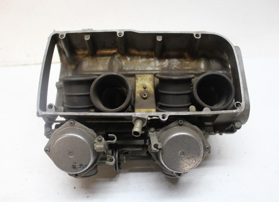 Carburetor assy Honda VF 700  750 S Sabre