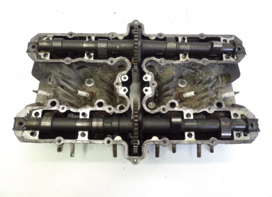 Cylinder head Kawasaki ZR 7