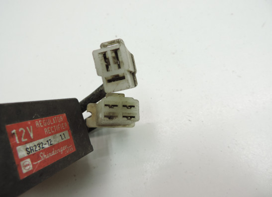 Regler Gleichrichter Honda CB 400