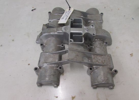 Cylinder head cover Suzuki GS 550