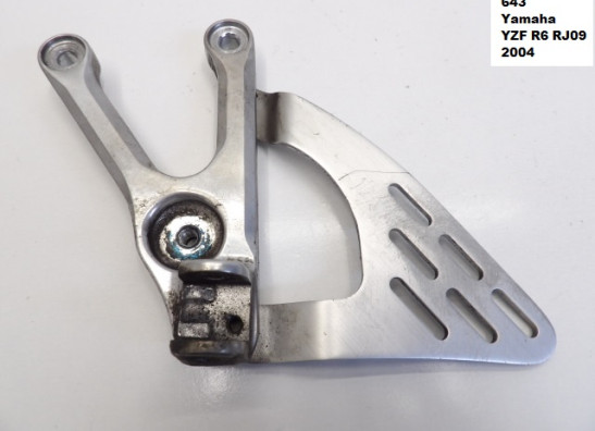 Fussrastetrager vorne links Yamaha YZF R6