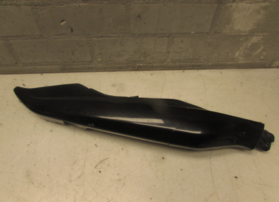 Rechter achterkant Kawasaki ER 5
