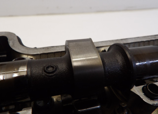 Cylinder head Suzuki GSX F 1100