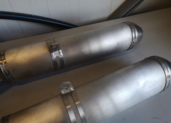 Uitlaat Aprilia RSV 1000