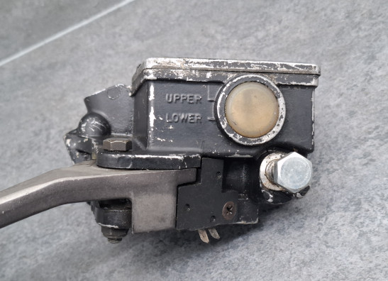 Front brake master cylinder  Kawasaki GPX 750