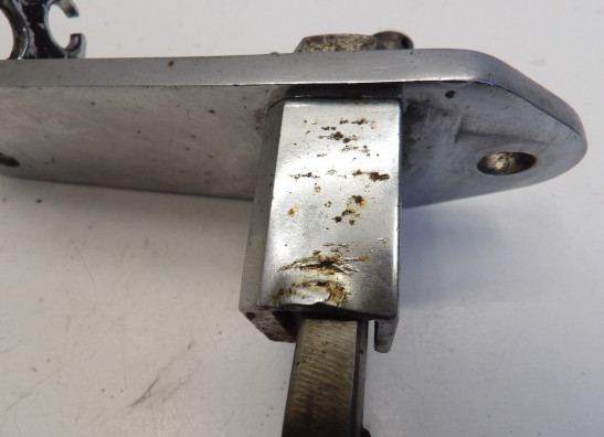 Fussrastetrager vorne rechts Suzuki LS 650