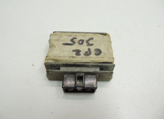 Regulator rectifier  Kawasaki GPZ 305