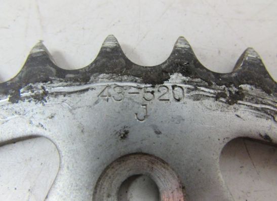 Achtertandwiel Suzuki RGV 250