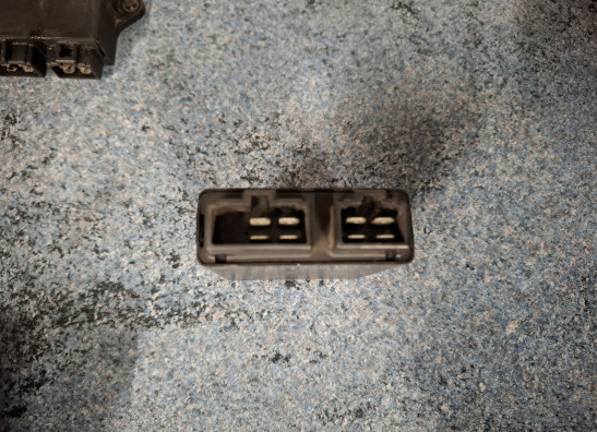 Ignitor CDI ECU Suzuki GSX R 750