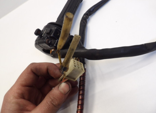 Handlebar switch assy right Suzuki GS 450