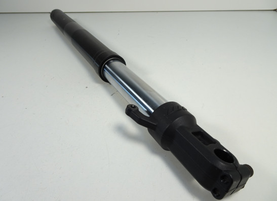 Voorpoot rechts compleet KTM 125 Duke