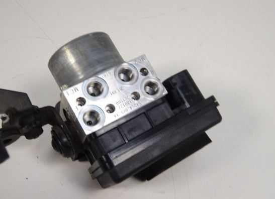 ABS pomp Ducati Monster 821