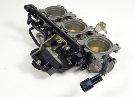 Gasklephuis Triumph Street Triple 675