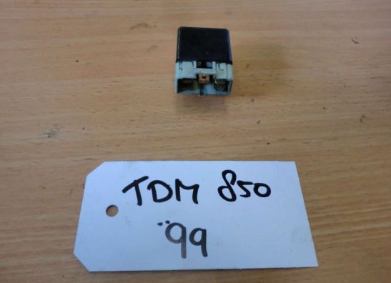 Relais Yamaha TDM