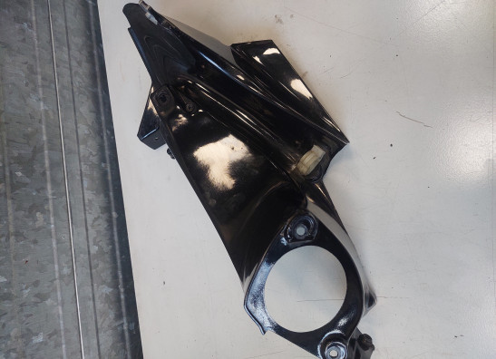 Linker luchtbuis Aprilia RSV 1000