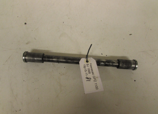 Axle front Kawasaki GPZ 1100