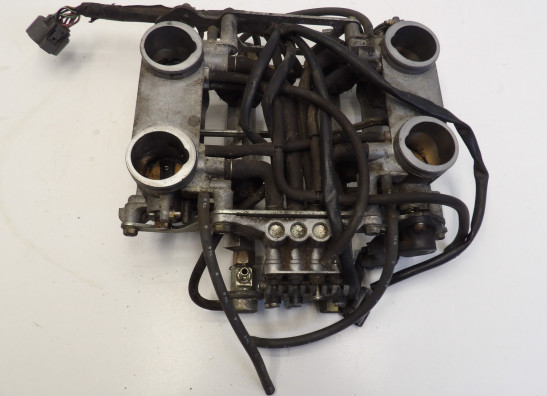 Gasklephuis Honda VFR 800 I