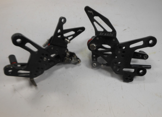 Footpegs left and or right Kawasaki ZX 10 R