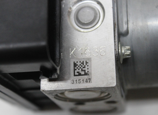 ABS pomp Yamaha MT 09