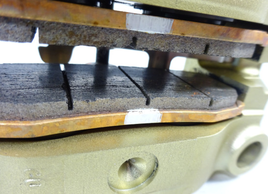 Bremssattel Bremszange vorn rechts BMW R 1200 R